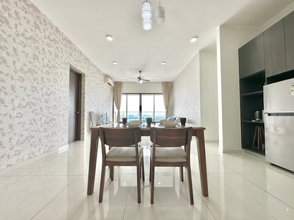 High-Floor Seaview | Near CIQ | 3B6R | Danga Bay